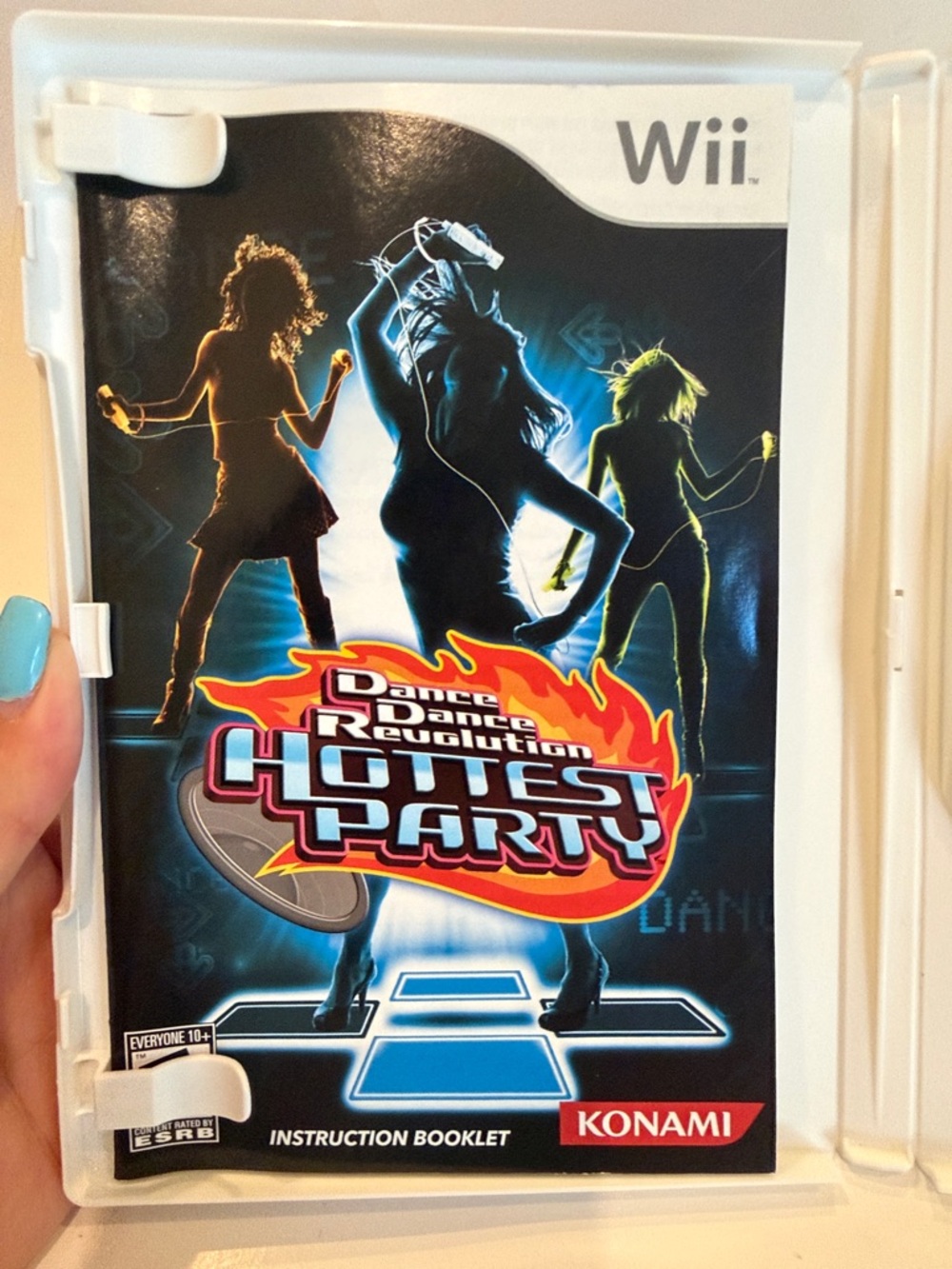 Dance Dance Revolution: Hottest Party (Wii) - Black & Blue Cover Untested - Picture 3 of 5